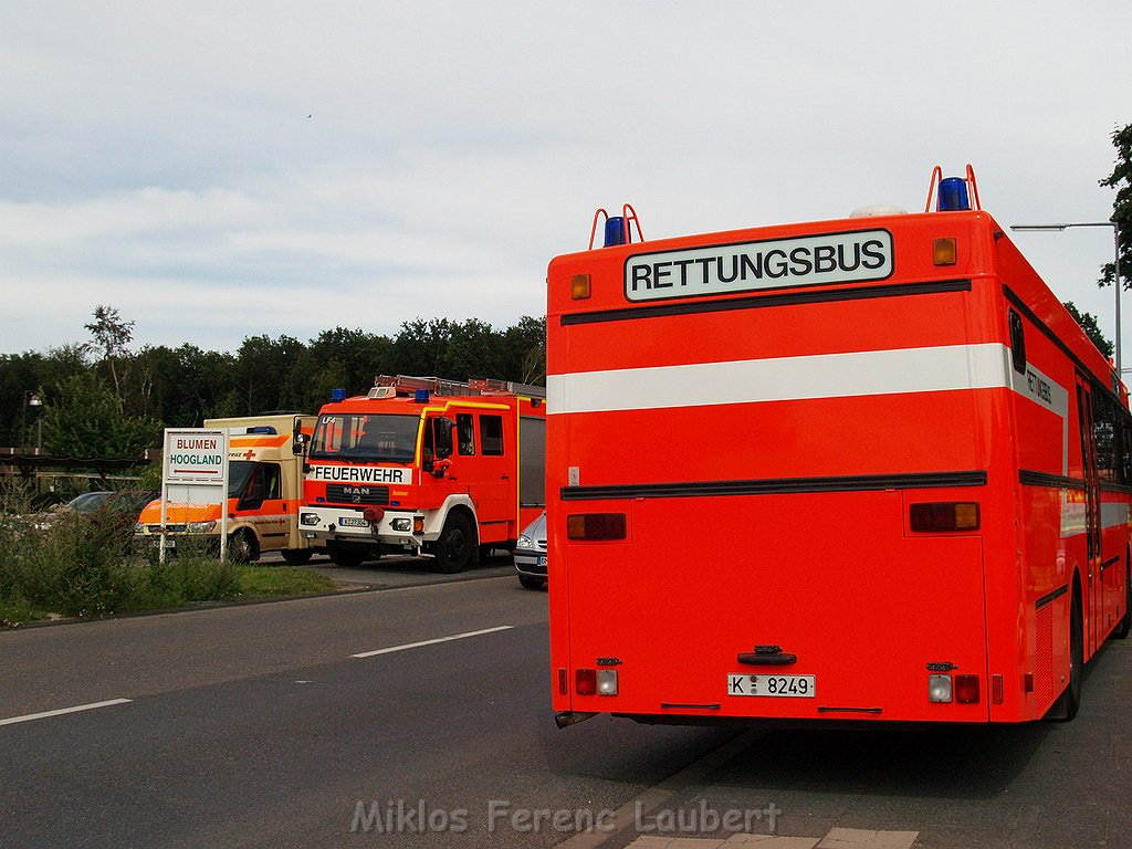 VU Auffahrunfall Reisebus auf LKW A 1 Rich Saarbruecken P69.JPG